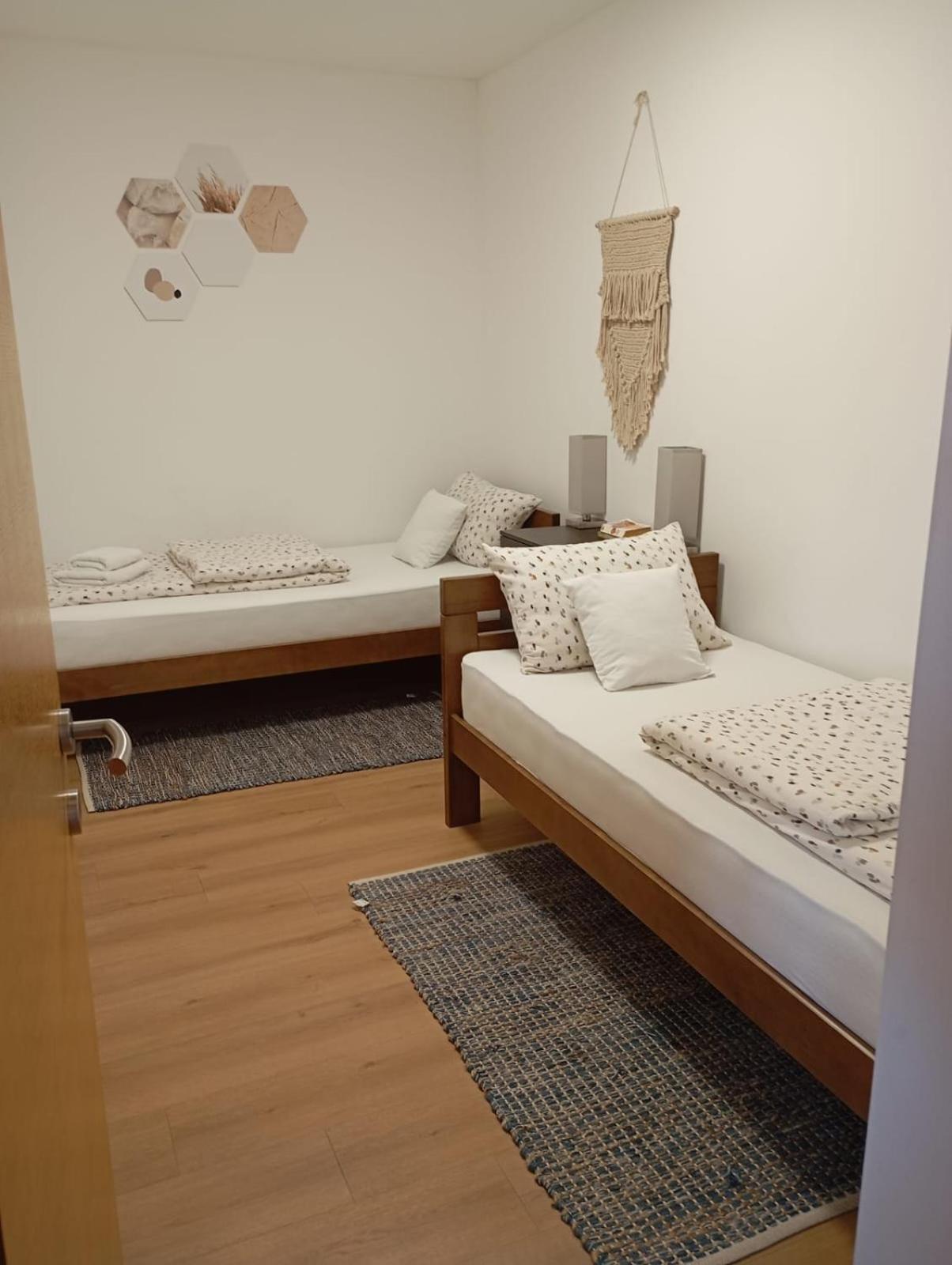 Apartman Zagreb , With Balcony And Free Parking 외부 사진