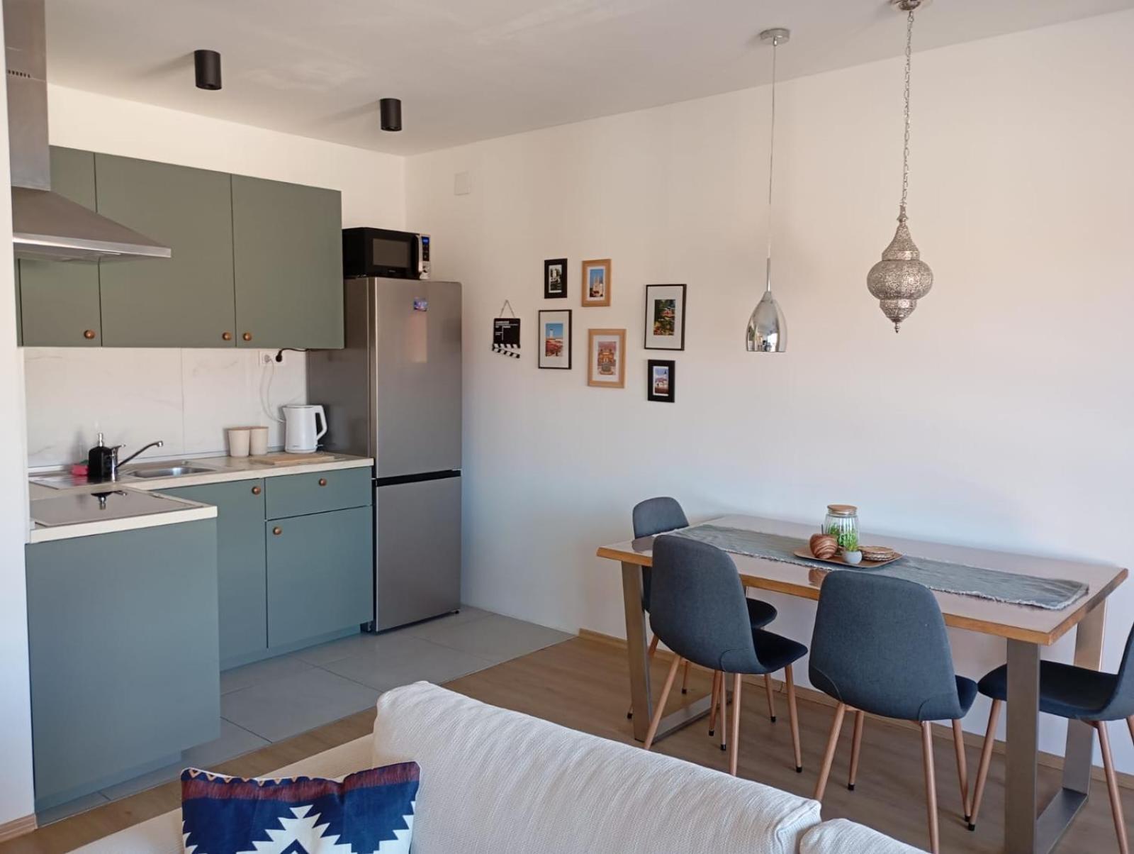 Apartman Zagreb , With Balcony And Free Parking 외부 사진